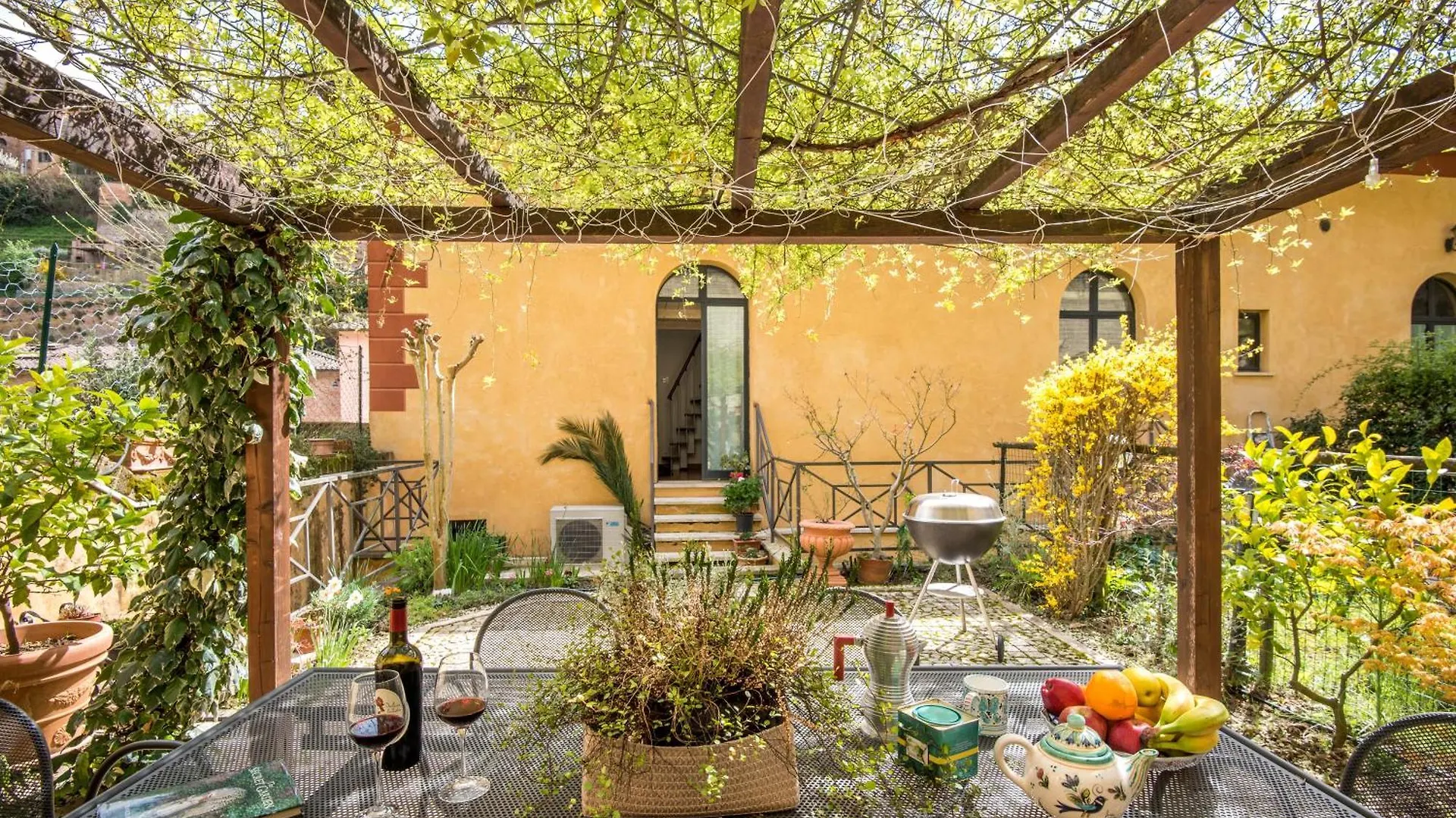 Holiday home Secret Garden Siena Villa